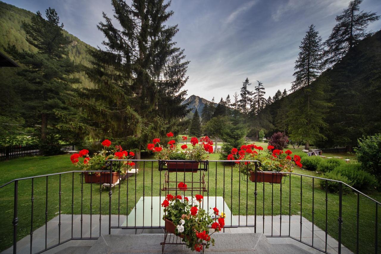 Albergo Monte Cervino Champoluc Extérieur photo